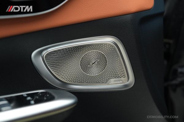 Mercedes-Benz C-Klasse Estate 200 Launch Edition AMG | Pano | Designo | Burmester