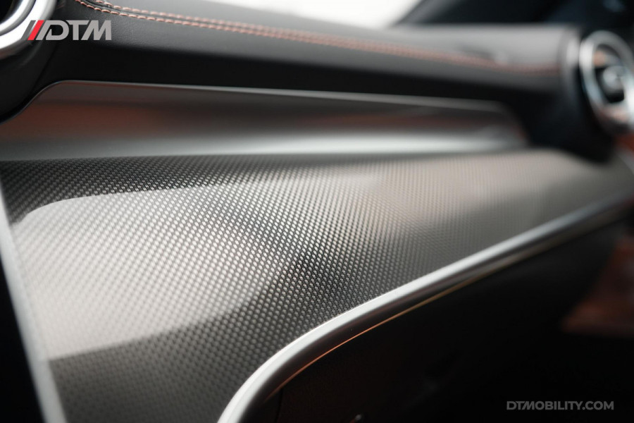 Mercedes-Benz C-Klasse Estate 200 Launch Edition AMG | Pano | Designo | Burmester