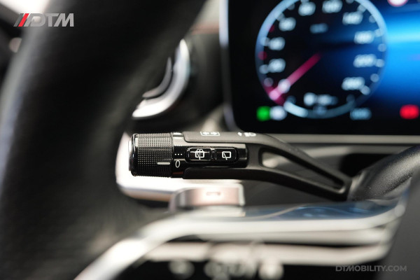 Mercedes-Benz C-Klasse Estate 200 Launch Edition AMG | Pano | Designo | Burmester