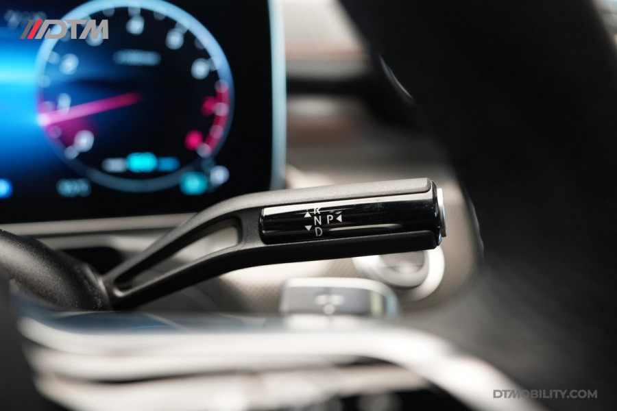 Mercedes-Benz C-Klasse Estate 200 Launch Edition AMG | Pano | Designo | Burmester