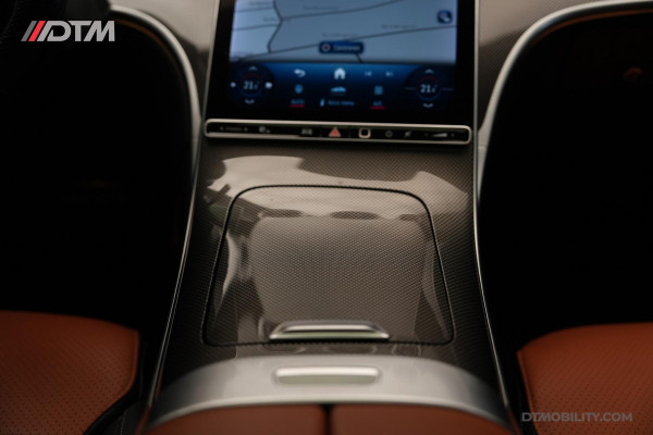 Mercedes-Benz C-Klasse Estate 200 Launch Edition AMG | Pano | Designo | Burmester