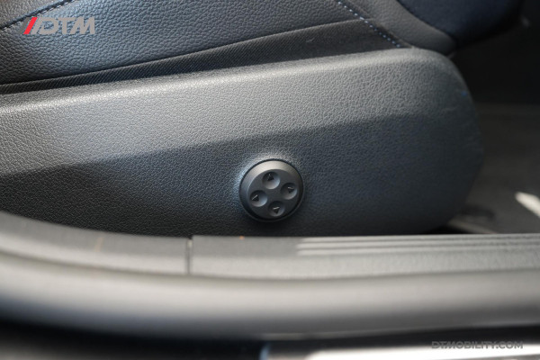 Mercedes-Benz C-Klasse Estate 200 Launch Edition AMG | Pano | Designo | Burmester