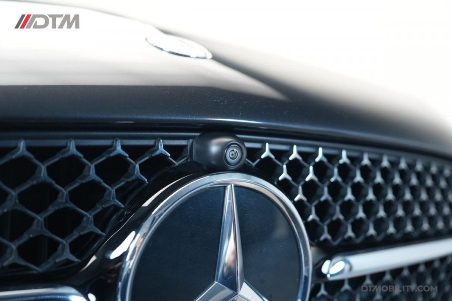 Mercedes-Benz C-Klasse Estate 200 Launch Edition AMG | Pano | Designo | Burmester