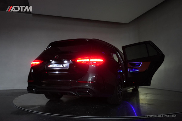 Mercedes-Benz C-Klasse Estate 200 Launch Edition AMG | Pano | Designo | Burmester