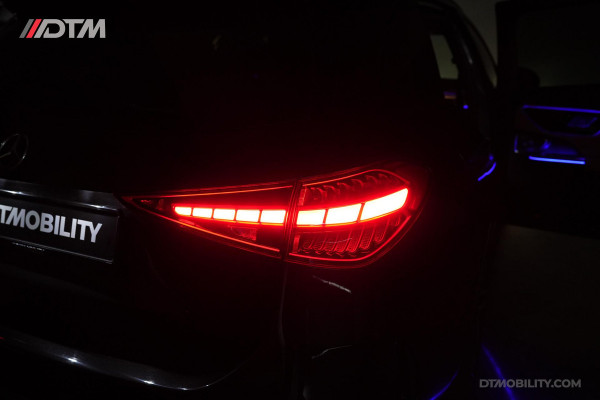 Mercedes-Benz C-Klasse Estate 200 Launch Edition AMG | Pano | Designo | Burmester