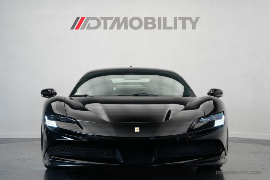 Ferrari SF90 Stradale 4.0 V8 | Assetto Fiorano | Daytona Racing seats |