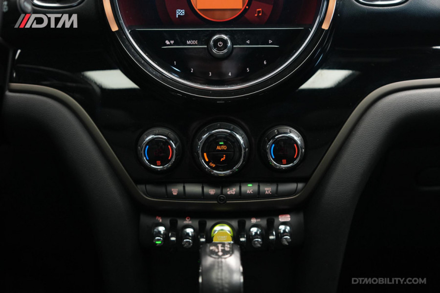 MINI Countryman Mini 2.0 Cooper S E ALL4 Northwood Edition | Panoramadak | Camera | Leder | Head-Up Display |