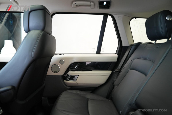 Land Rover Range Rover P400e Vogue | Head-up | Matrix | Koelkast | Panoramadak