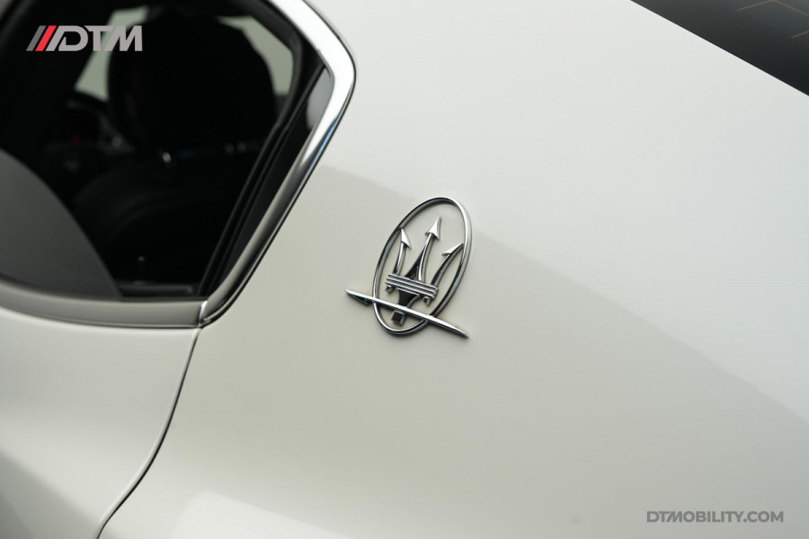 Maserati Ghibli 3.0 V6 D GranLusso | Zegna interieur | Bowers & Wilkens