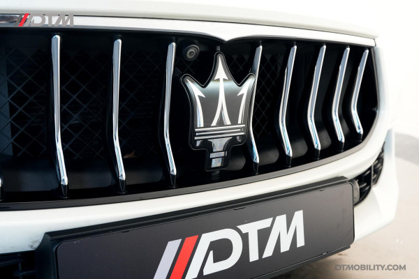Maserati Ghibli 3.0 V6 D GranLusso | Zegna interieur | Bowers & Wilkens