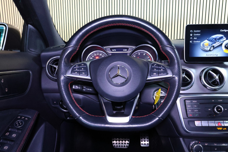 Mercedes-Benz GLA 250 AMG Premium Plus AUTOMAAT CRUISE NAVI STOELVW DYNSELECT "19