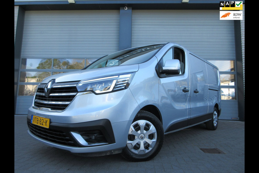 Renault Trafic 2.0 dCi L2, 131pk, LED, 2xSchuifdeur, Navigatie, 3-Zits.