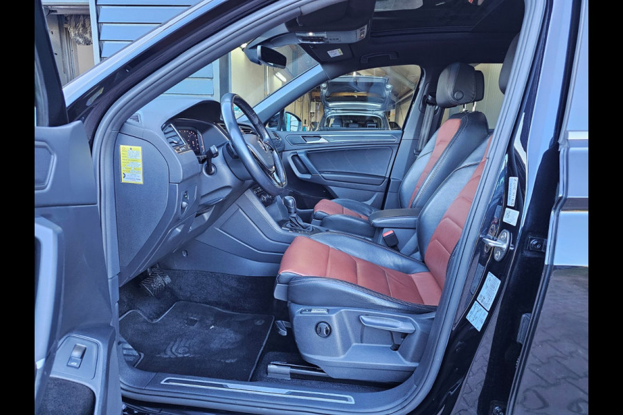 Volkswagen Tiguan Allspace 1.5 TSI Highline Business R-line 7p. | LED | Pano | Trekhaak | Leder | Stoelverwarming | Camera | ACC | App-connect | All-seasons | Vol |