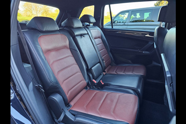 Volkswagen Tiguan Allspace 1.5 TSI Highline Business R-line 7p. | LED | Pano | Trekhaak | Leder | Stoelverwarming | Camera | ACC | App-connect | All-seasons | Vol |