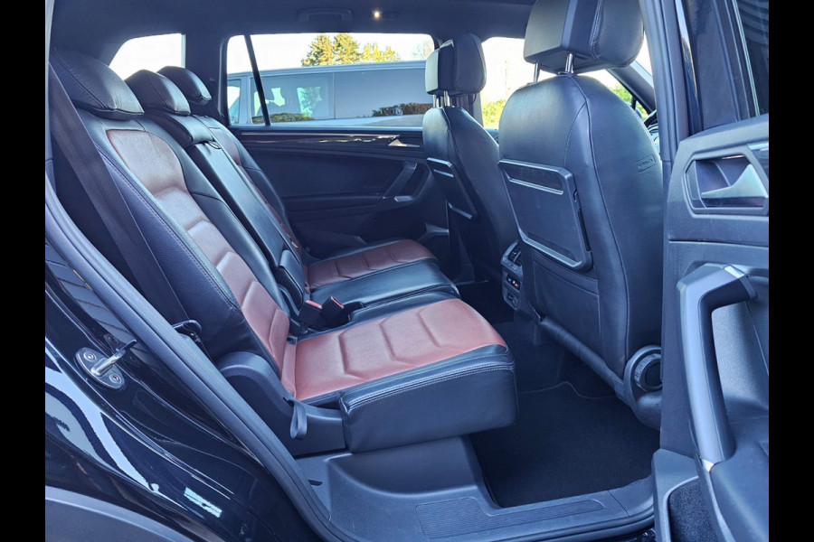 Volkswagen Tiguan Allspace 1.5 TSI Highline Business R-line 7p. | LED | Pano | Trekhaak | Leder | Stoelverwarming | Camera | ACC | App-connect | All-seasons | Vol |