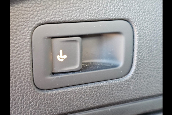 Volkswagen Tiguan Allspace 1.5 TSI Highline Business R-line 7p. | LED | Pano | Trekhaak | Leder | Stoelverwarming | Camera | ACC | App-connect | All-seasons | Vol |