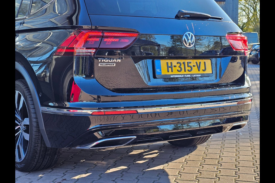 Volkswagen Tiguan Allspace 1.5 TSI Highline Business R-line 7p. | LED | Pano | Trekhaak | Leder | Stoelverwarming | Camera | ACC | App-connect | All-seasons | Vol |