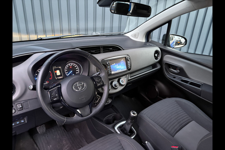 Toyota Yaris 1.0 VVT-i Active | Camera | Stoelverwarming | Prijs Rijklaar!!