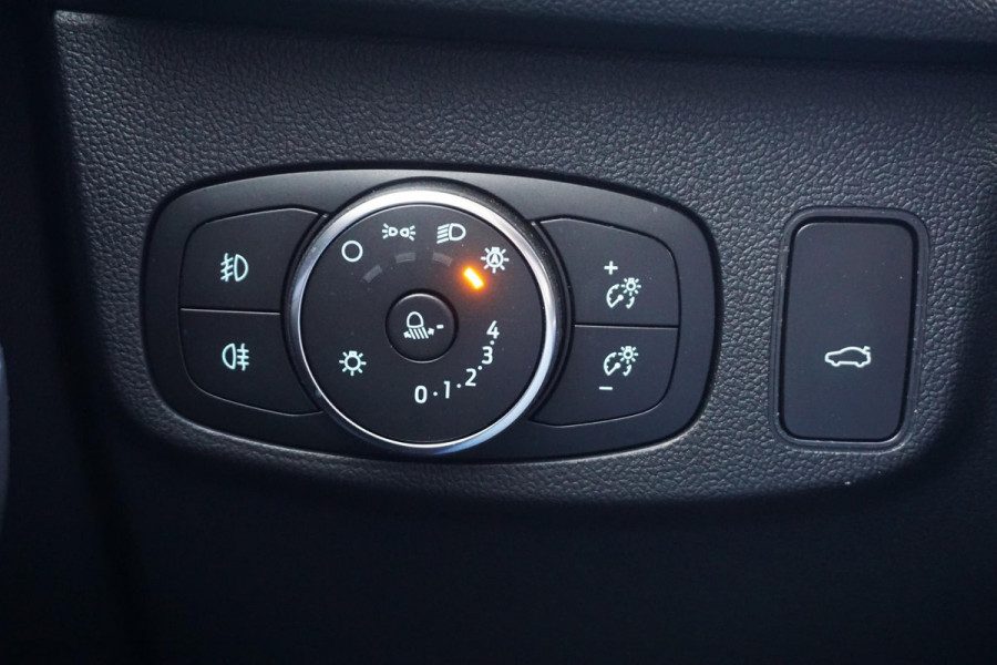 Ford FOCUS Wagon 1.0 EcoB.125PK Titanium X Business|Winter Pack| Digi-Dashboard|Camera.