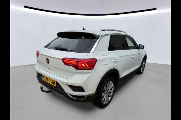 Volkswagen T-Roc 1.0 TSI Style | Trekhaak | Panorama | Full-LED | Navi