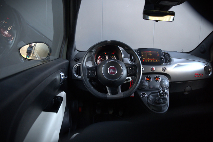 Fiat 500 0.9 TwinAir Turbo Sport | Mat Groen | Apple Carplay | Parkeersensoren | Navigatie | Climate Control | Digitale Tellers | Groot Scherm | Cruise Control | LED