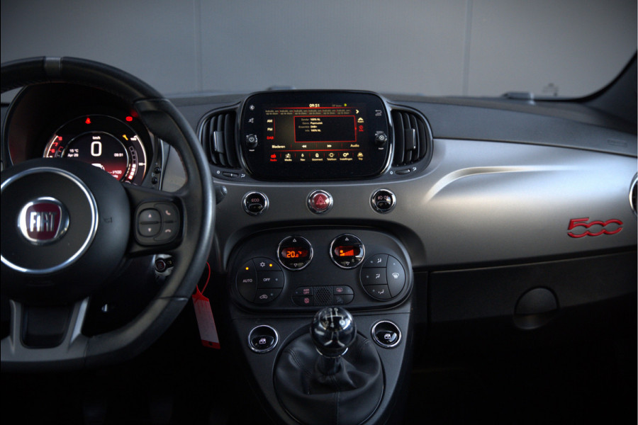 Fiat 500 0.9 TwinAir Turbo Sport | Mat Groen | Apple Carplay | Parkeersensoren | Navigatie | Climate Control | Digitale Tellers | Groot Scherm | Cruise Control | LED