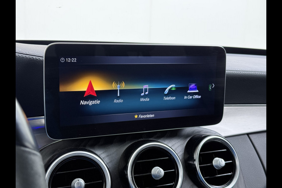 Mercedes-Benz C-Klasse Estate 300DE AUT-9 Hybride AMG Limited Trekhaak Apple Carplay Android Auto Elek.Stoelen+Verwarmd Navi Ecc Camera Pdc Solution Business Elek.Achterklep Led Privacy Glas Lmv 18" Night-pakket EURO 6 AP