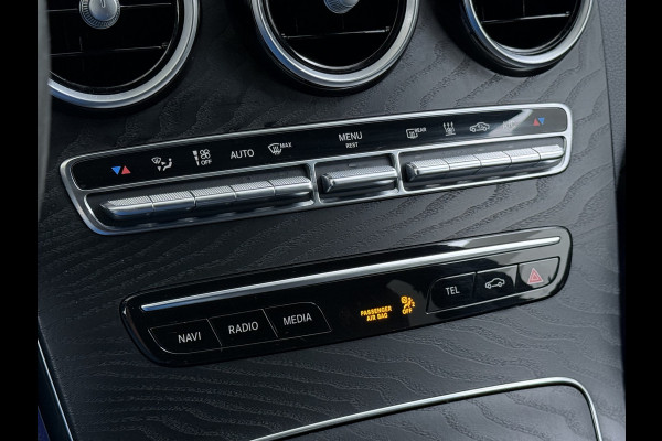 Mercedes-Benz C-Klasse Estate 300DE AUT-9 Hybride AMG Limited Trekhaak Apple Carplay Android Auto Elek.Stoelen+Verwarmd Navi Ecc Camera Pdc Solution Business Elek.Achterklep Led Privacy Glas Lmv 18" Night-pakket EURO 6 AP