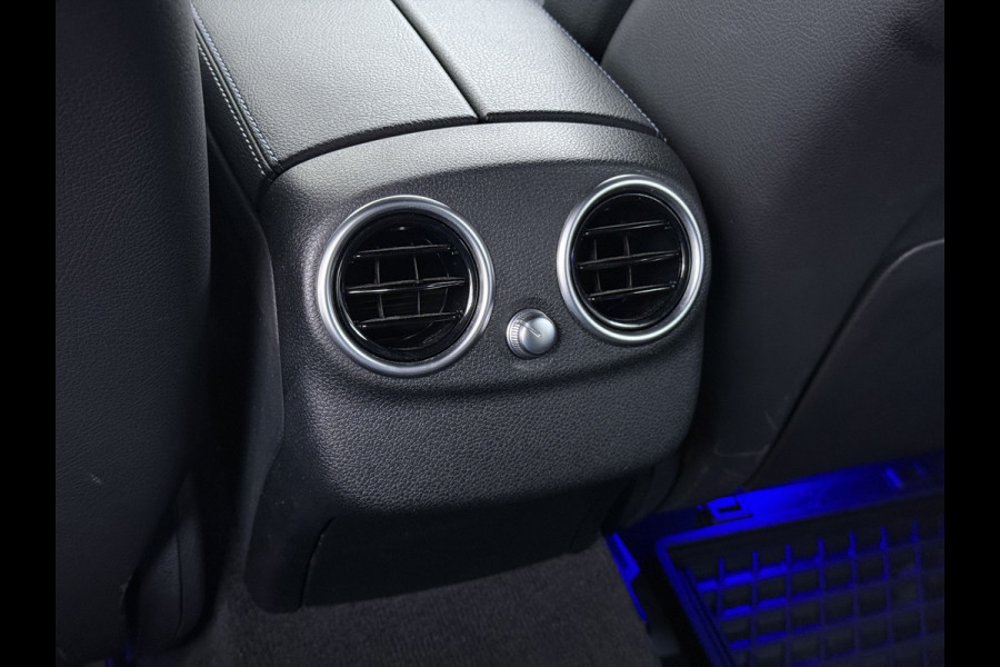 Mercedes-Benz C-Klasse Estate 300DE AUT-9 Hybride AMG Limited Trekhaak Apple Carplay Android Auto Elek.Stoelen+Verwarmd Navi Ecc Camera Pdc Solution Business Elek.Achterklep Led Privacy Glas Lmv 18" Night-pakket EURO 6 AP