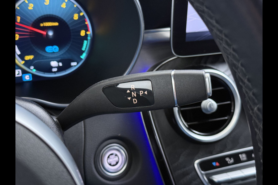 Mercedes-Benz C-Klasse Estate 300DE AUT-9 Hybride AMG Limited Trekhaak Apple Carplay Android Auto Elek.Stoelen+Verwarmd Navi Ecc Camera Pdc Solution Business Elek.Achterklep Led Privacy Glas Lmv 18" Night-pakket EURO 6 AP