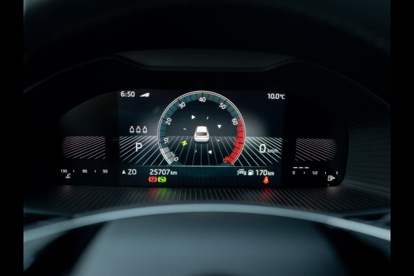 Škoda Karoq 1.5 TSI ACT Business Edition Plus | Camera | Stoelverw. | Elk. A-klep | Prijs Rijklaar!!