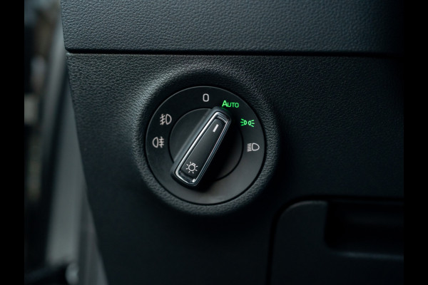 Škoda Karoq 1.5 TSI ACT Business Edition Plus | Camera | Stoelverw. | Elk. A-klep | Prijs Rijklaar!!