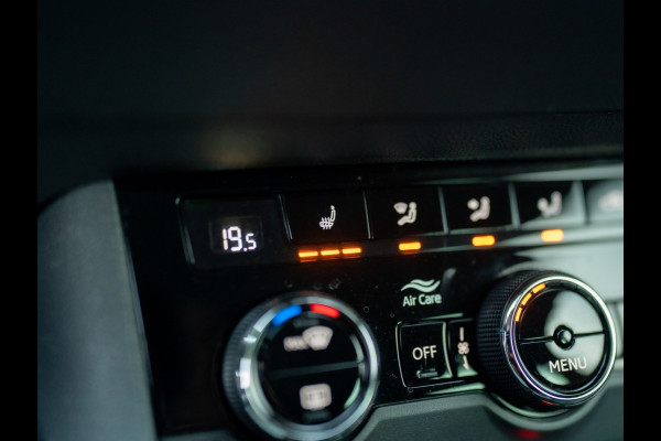 Škoda Karoq 1.5 TSI ACT Business Edition Plus | Camera | Stoelverw. | Elk. A-klep | Prijs Rijklaar!!