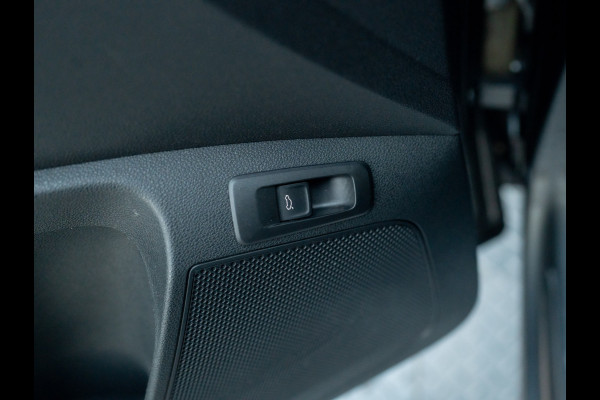 Škoda Karoq 1.5 TSI ACT Business Edition Plus | Camera | Stoelverw. | Elk. A-klep | Prijs Rijklaar!!