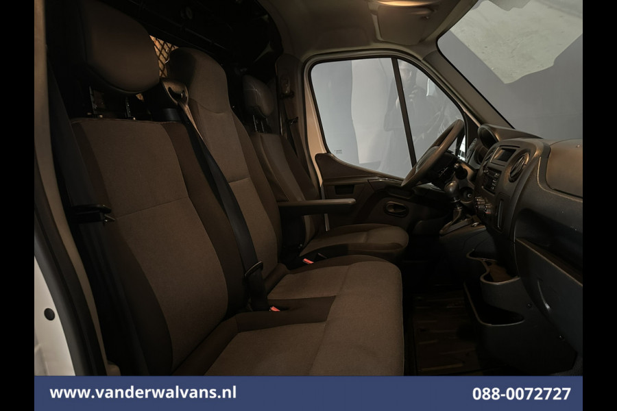 Renault Master 2.3 dCi 131pk L2H2 Euro6 Airco | 2500kg Trekhaak | Bijrijdersbank Bluetooth telefoonvoorbereiding