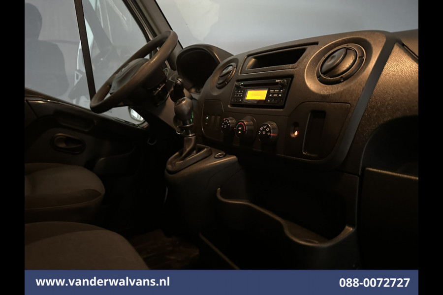 Renault Master 2.3 dCi 131pk L2H2 Euro6 Airco | 2500kg Trekhaak | Bijrijdersbank Bluetooth telefoonvoorbereiding