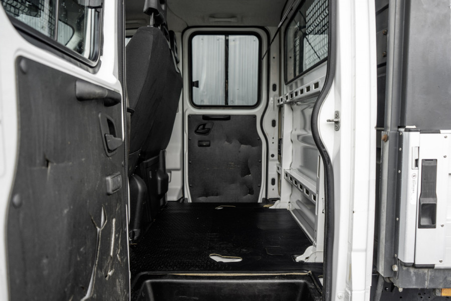 Iveco Daily 35S18D 375 | 3.0 180PK | Hiab 013 | 3.5T Trekgewicht | Automaat | Climate | Camera | Euro 6