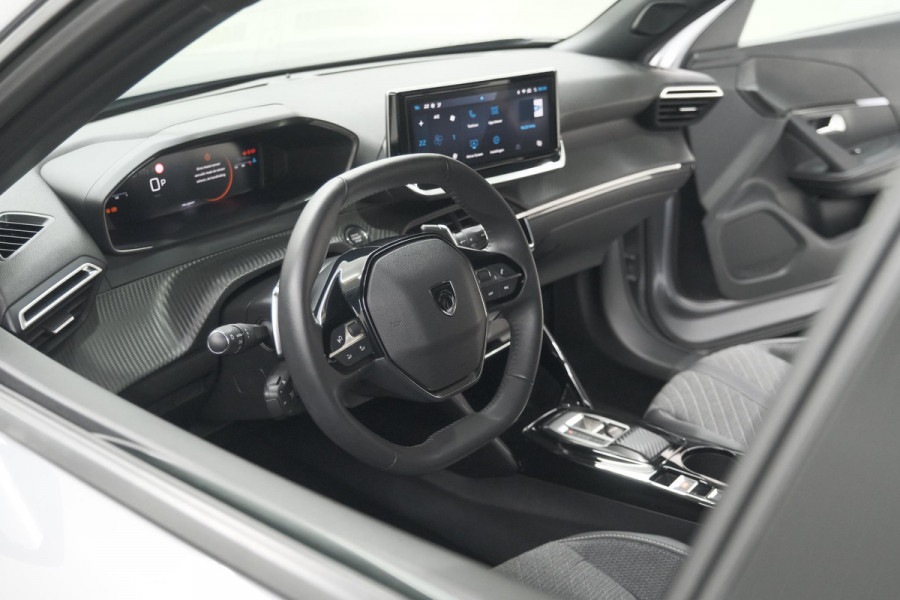 Peugeot 2008 PureTech 130 EAT8 Allure | 360 Camera | Adaptieve Cruise Control | Dodehoekdetectie