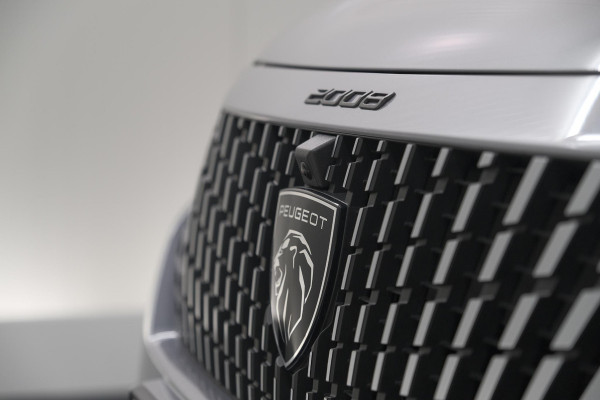 Peugeot 2008 PureTech 130 EAT8 Allure | 360 Camera | Adaptieve Cruise Control | Dodehoekdetectie