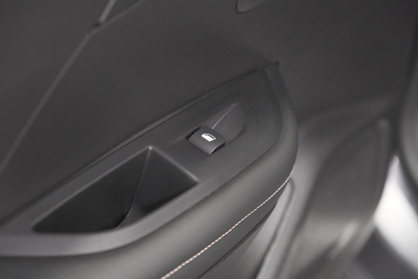 Peugeot 2008 PureTech 130 EAT8 Allure | 360 Camera | Adaptieve Cruise Control | Dodehoekdetectie