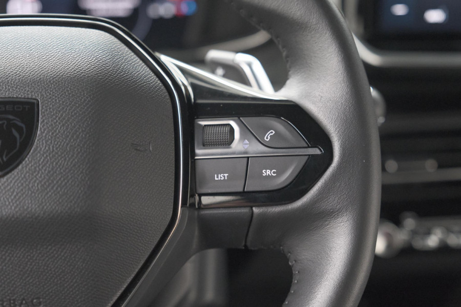 Peugeot 2008 PureTech 130 EAT8 Allure | 360 Camera | Adaptieve Cruise Control | Dodehoekdetectie