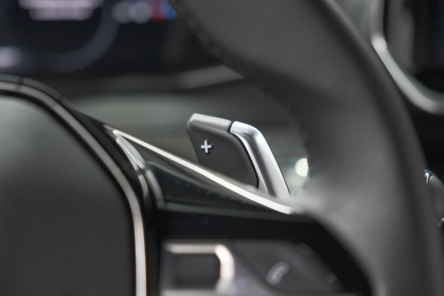 Peugeot 2008 PureTech 130 EAT8 Allure | 360 Camera | Adaptieve Cruise Control | Dodehoekdetectie