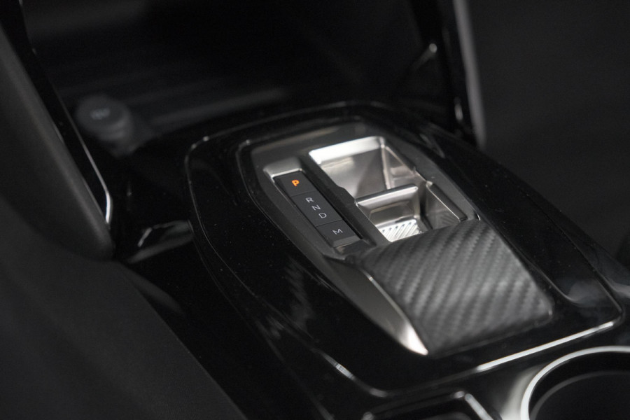 Peugeot 2008 PureTech 130 EAT8 Allure | 360 Camera | Adaptieve Cruise Control | Dodehoekdetectie