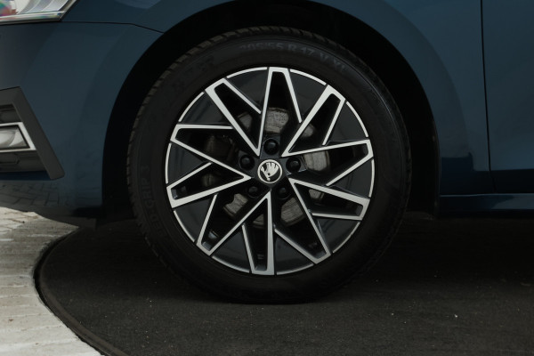 Škoda Octavia Combi 2.0 TDI Automaat, Navigatie, Climate, trekhaak,