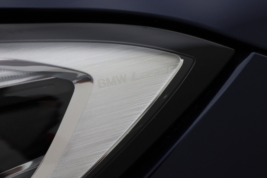 BMW 3-serie 320e Business Edition Plus M Sport Laser LED, Leer, Schuif-/kanteldak, Apple Carplay, Trekhaak elektr., 19"