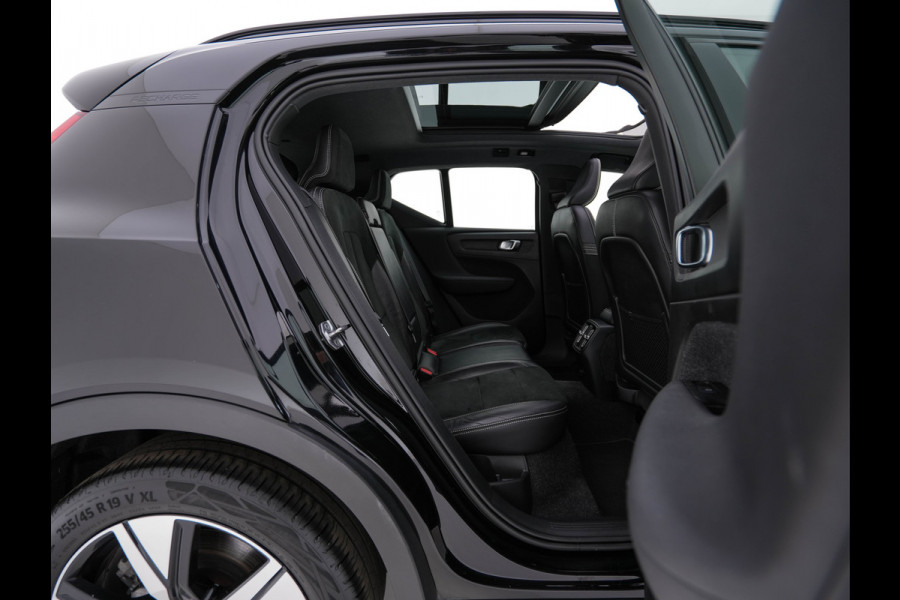 Volvo XC40 Recharge P8 AWD R-Design [ 3-Fase-11kW ] {SoH-90%} (INCL-BTW) Aut. *HEATPUMP | PANO | LEATHER-ALCANTARA | ADAPTIVE-CRUISE | DIGI-COCKPIT | FULL-LED | CAMERA | NAVI-FULLMAP | ECC | PDC | KEYLESS | HEATED-SPORTSEATS | TOWBAR | 19''ALU*