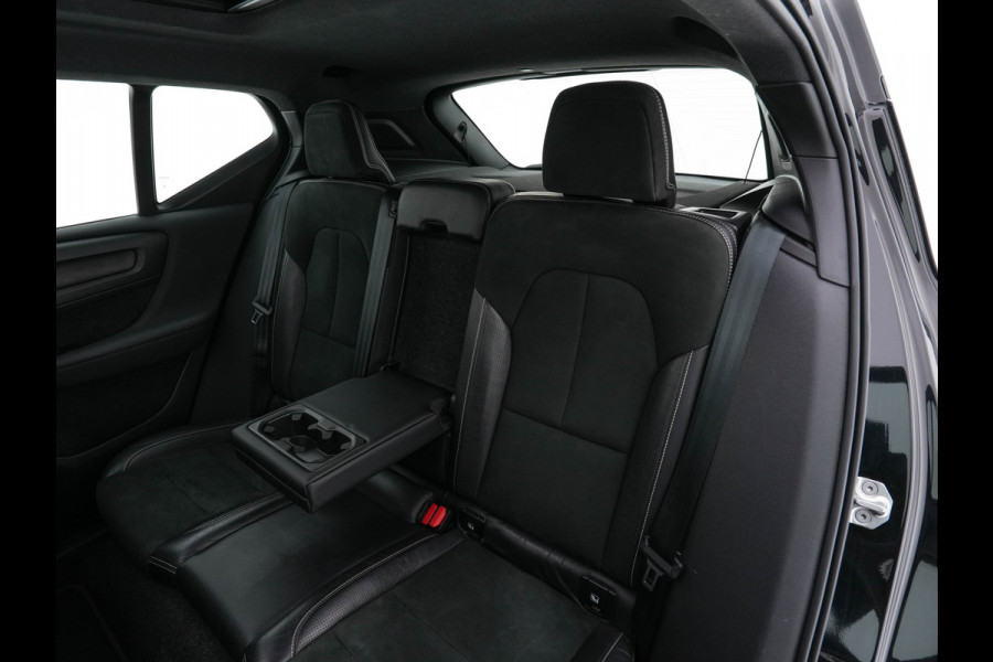 Volvo XC40 Recharge P8 AWD R-Design [ 3-Fase-11kW ] {SoH-90%} (INCL-BTW) Aut. *HEATPUMP | PANO | LEATHER-ALCANTARA | ADAPTIVE-CRUISE | DIGI-COCKPIT | FULL-LED | CAMERA | NAVI-FULLMAP | ECC | PDC | KEYLESS | HEATED-SPORTSEATS | TOWBAR | 19''ALU*