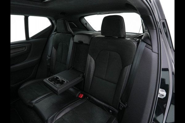 Volvo XC40 Recharge P8 AWD R-Design [ 3-Fase-11kW ] {SoH-90%} (INCL-BTW) Aut. *HEATPUMP | PANO | LEATHER-ALCANTARA | ADAPTIVE-CRUISE | DIGI-COCKPIT | FULL-LED | CAMERA | NAVI-FULLMAP | ECC | PDC | KEYLESS | HEATED-SPORTSEATS | TOWBAR | 19''ALU*