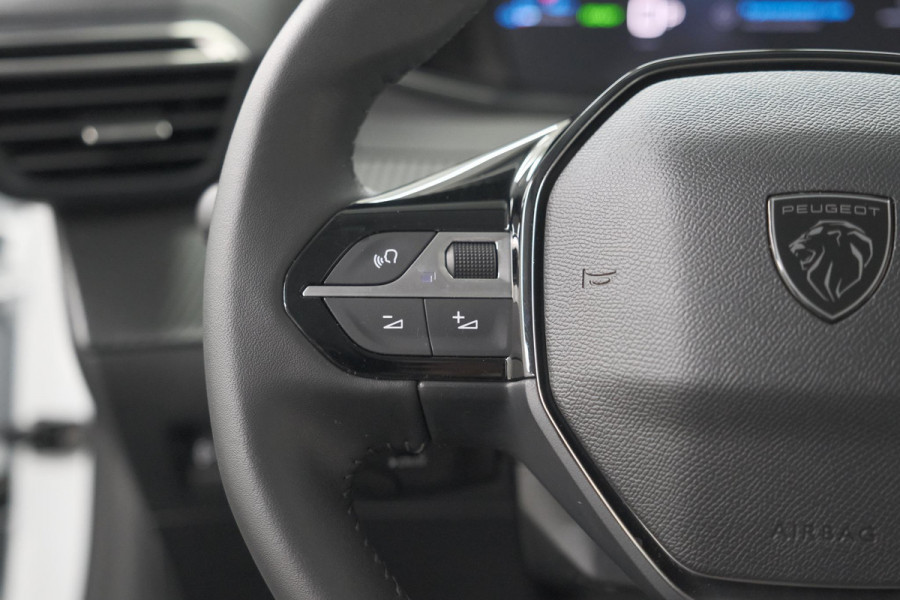 Peugeot e-208 EV Allure 50 kWh | 11 KW Laadfunctie | Apple Carplay | Parkeersensoren