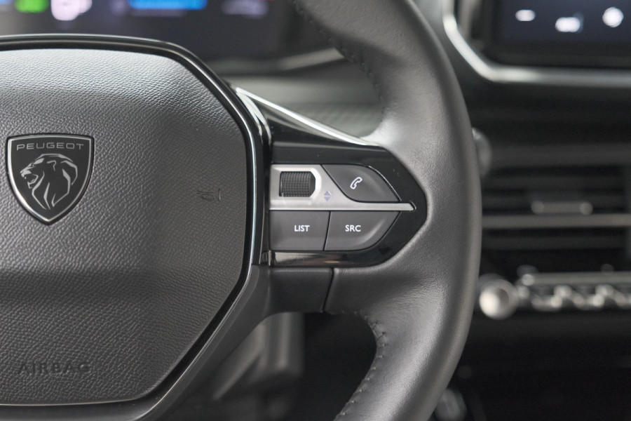 Peugeot e-208 EV Allure 50 kWh | 11 KW Laadfunctie | Apple Carplay | Parkeersensoren